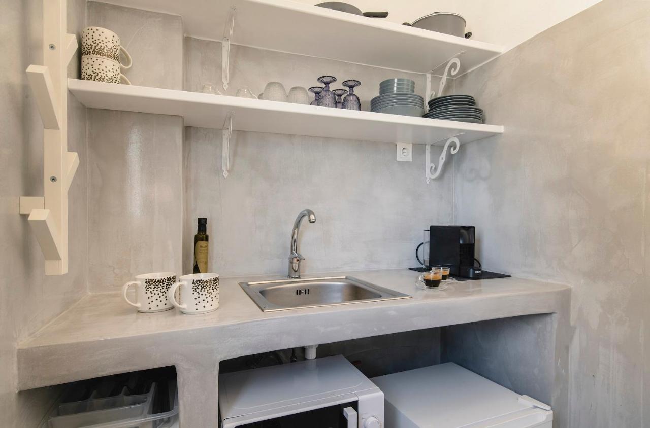 Afluencia Complex Studio No 4,5,6 เนาซา ภายนอก รูปภาพ